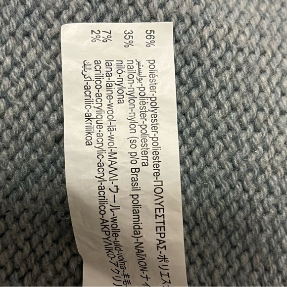 Zara Gray and Green Wool blend Sweater, size L - Picture 6 of 6